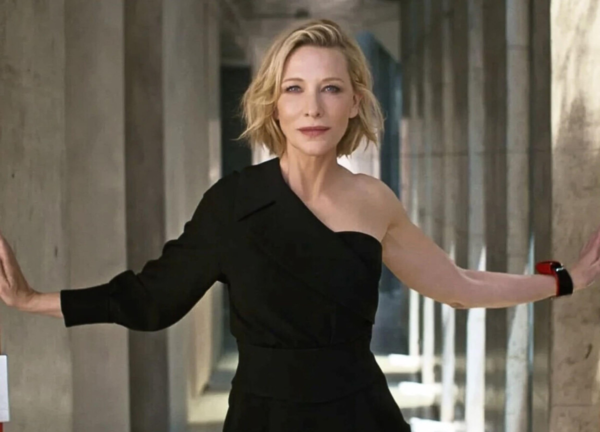 Kate Blanchett for Giorgio Armani Si Eau de Parfum Intense campaign