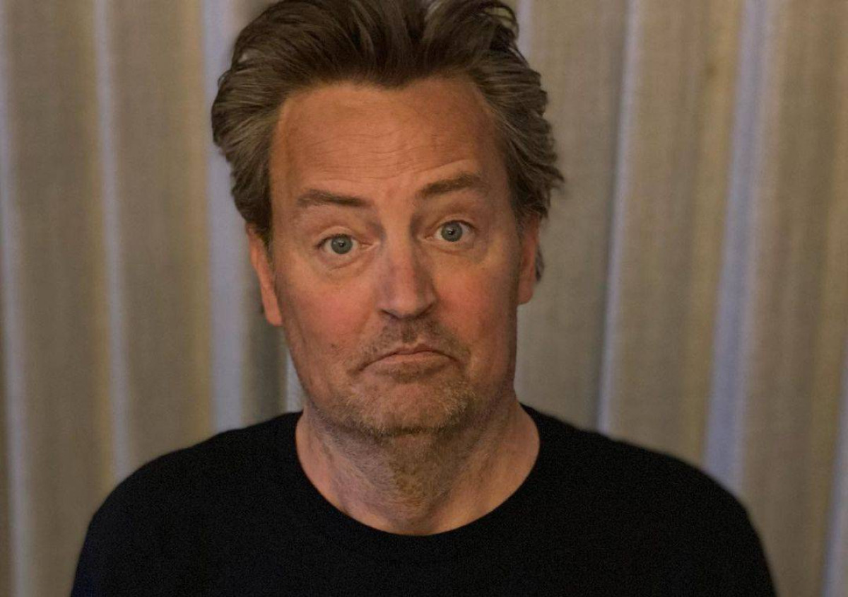 Matthew Perry: Ποιον ηθοποιό είχε σκεφτεί να παίξει τον ρόλο του εαυτού του σε μια αυτοβιογραφική ταινία που σχεδίαζε