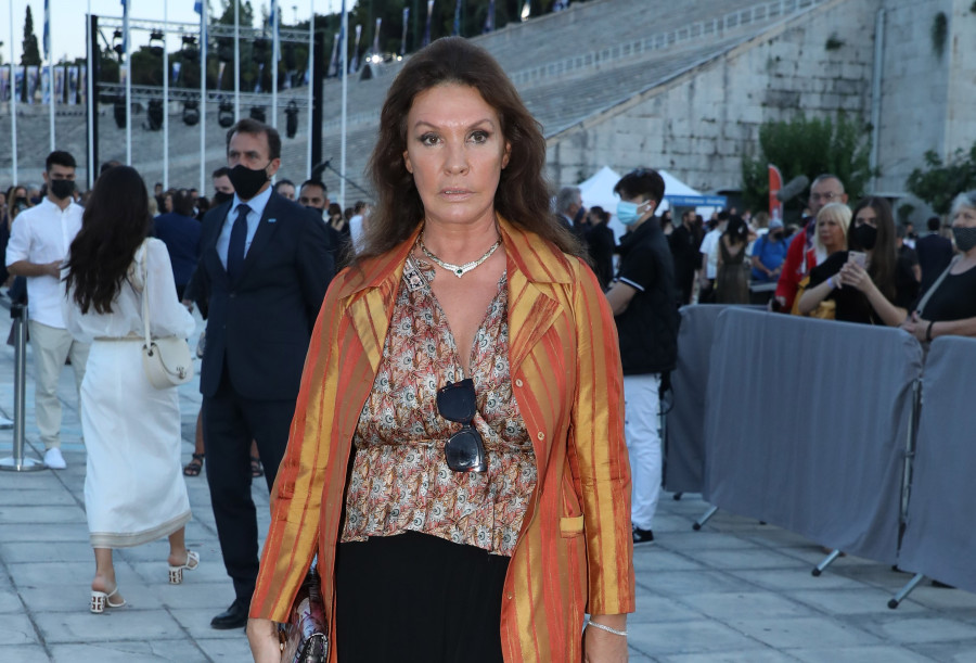 Βάνα Μπάρμπα: Στο νοσοκομείο μετά από ελαφρύ εγκεφαλικό - «Νιώθω ασφαλής, θα κάτσω 2-3 μέρες»
