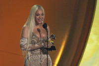 Αυτή η θεωρία για την Beyoncé λέει ότι προβλέπει τον τίτλο του άλμπουμ Act III