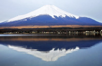 Διασώθηκε από σωστικά συνεργεία στο Όρος Fuji, επέστρεψε για το κινητό του και χρειάστηκε να διασωθεί ξανά!
