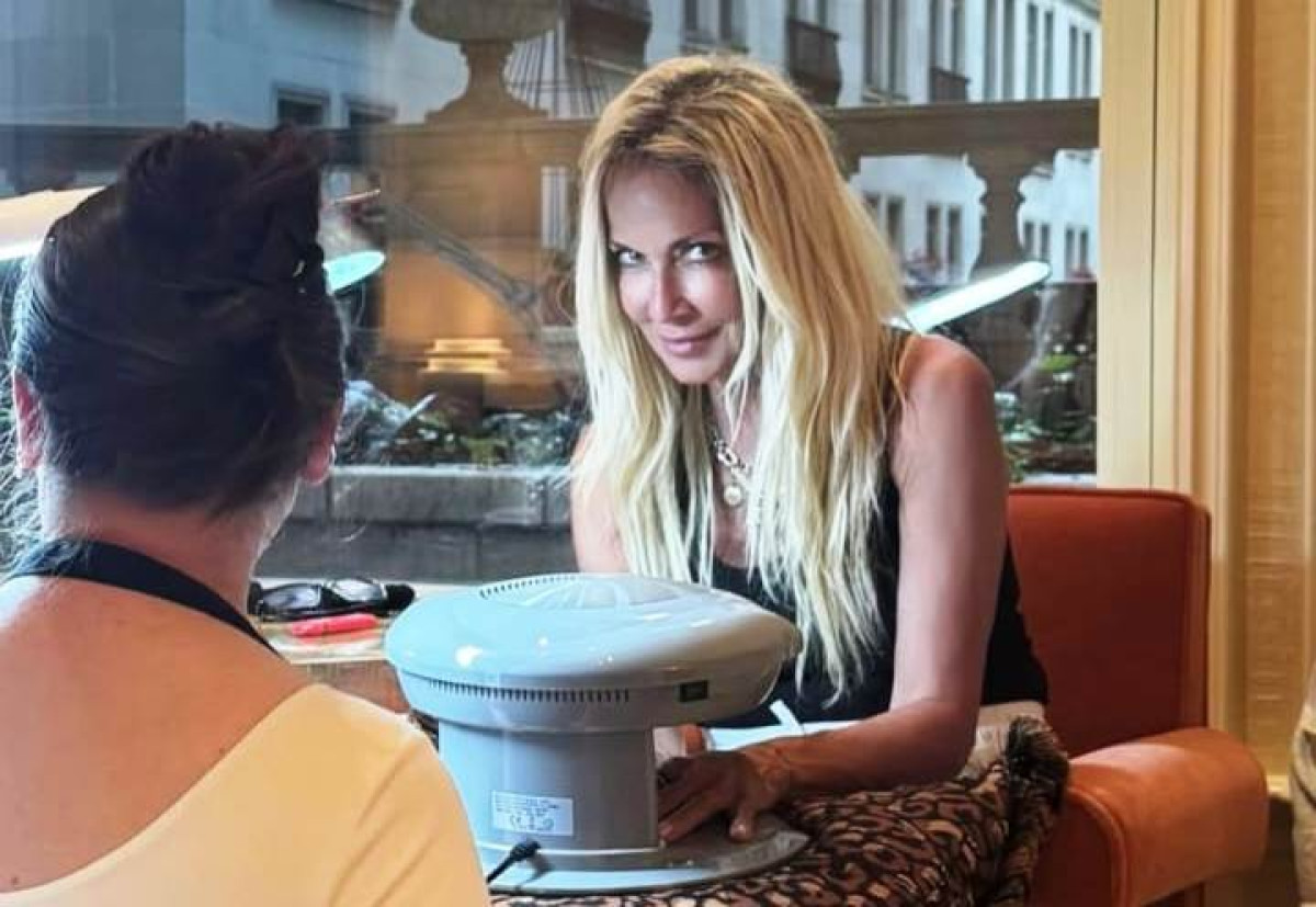 Άννα Βίσση: Νέο κούρεμα και νέο look στη Νέα Υόρκη!