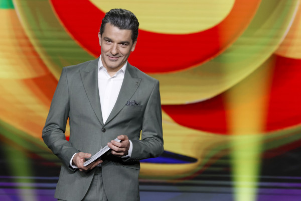 Big Brother: Η δύσκολη ώρα της αποχώρησης και ένα νέο πρόσωπο στο σπίτι... Μπουρλότο!