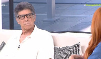 Γιάννης Μπέζος: «Καλλιτέχνης που δεν έχει έπαρση δεν κάνει γι’ αυτή τη δουλειά»