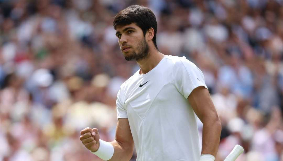 Carlos Alcaraz: Ο τενίστας φαινόμενο, ο ιστορικός τελικός του Wimbledon και οι VIPs στην κερκίδα